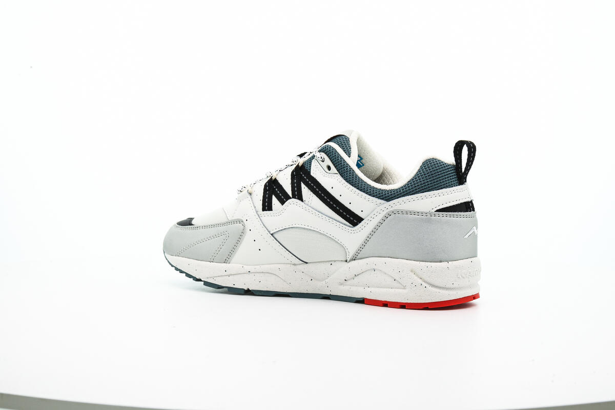 Karhu Mens Fusion 2.0 Shoes 'Silver/Black' - Image 17