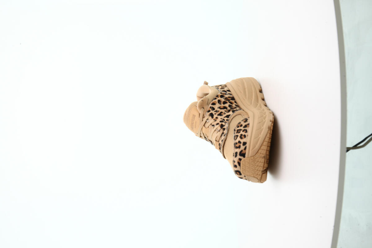 Hoka One One X Engineered Garments Bondi L - Image 6