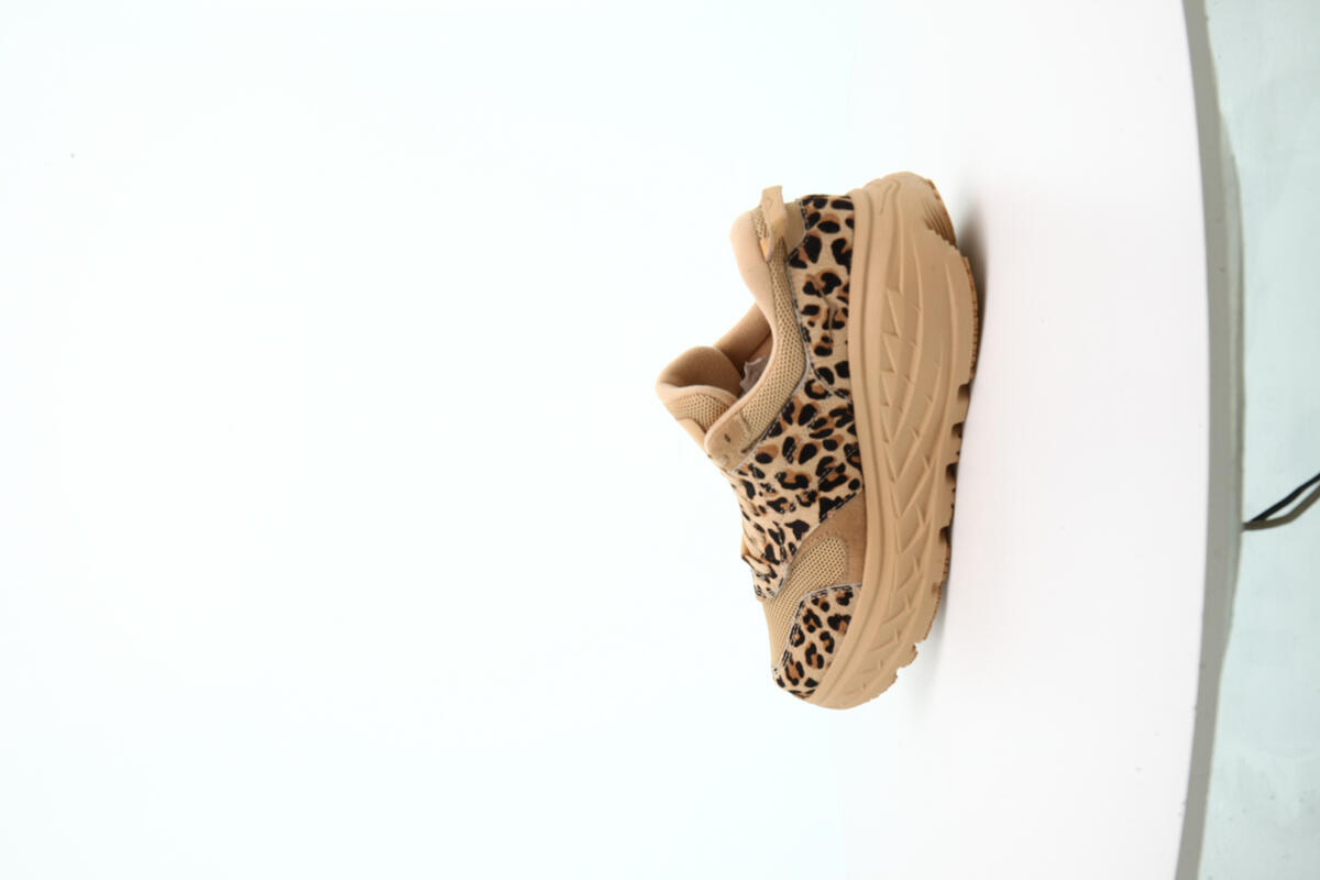 Hoka One One X Engineered Garments Bondi L - Image 9