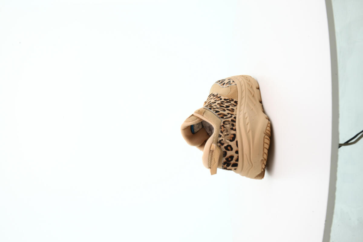 Hoka One One X Engineered Garments Bondi L - Image 12