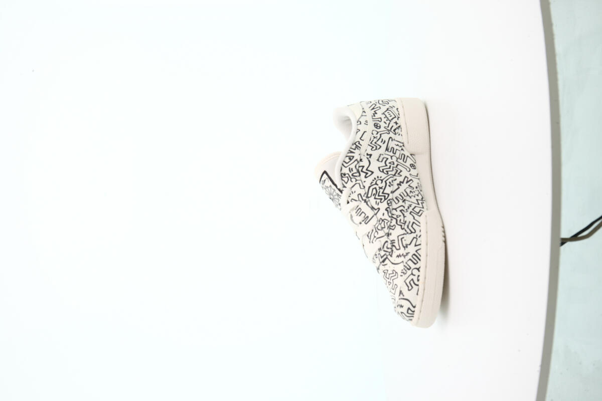 Reebok x Keith Haring CLUB C - Chalk / Pure Grey 8 - Image 13