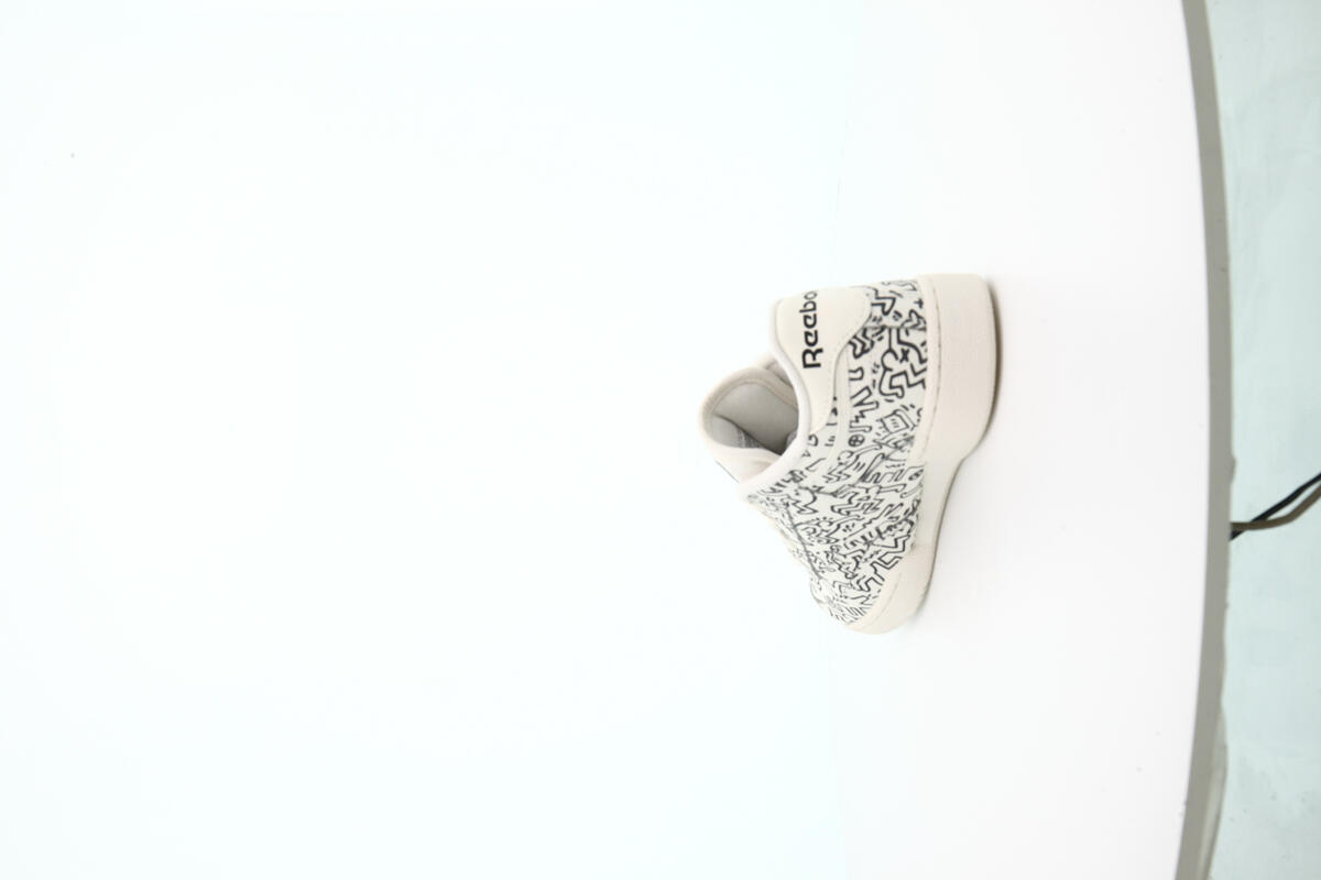 Reebok x Keith Haring CLUB C - Chalk / Pure Grey 8 - Image 16