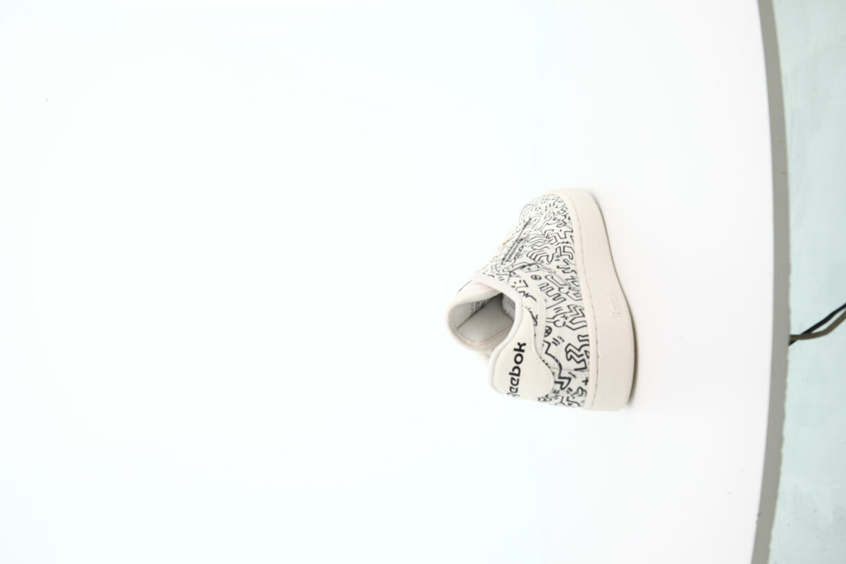Reebok x Keith Haring CLUB C - Chalk / Pure Grey 8 - Image 18