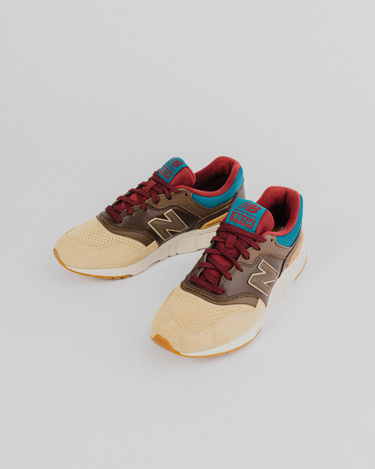 New Balance CM 997 HWE - Image 14