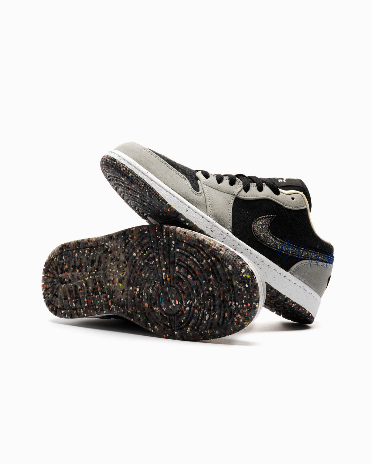 Air Jordan 1 Low SE Crater 'Light Smoke' - Image 16