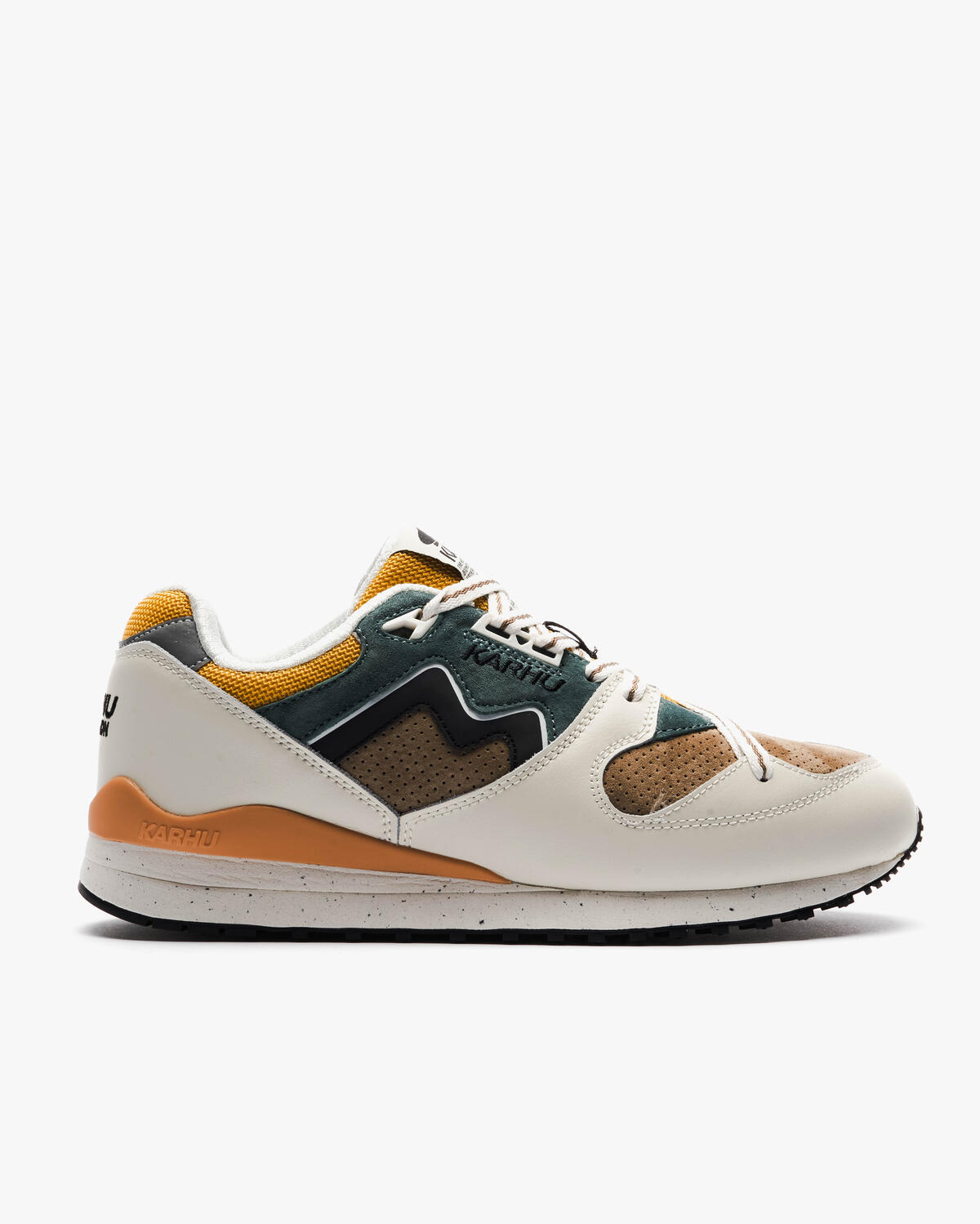 Karhu Synchron Classic 'Lily White' - Image 2