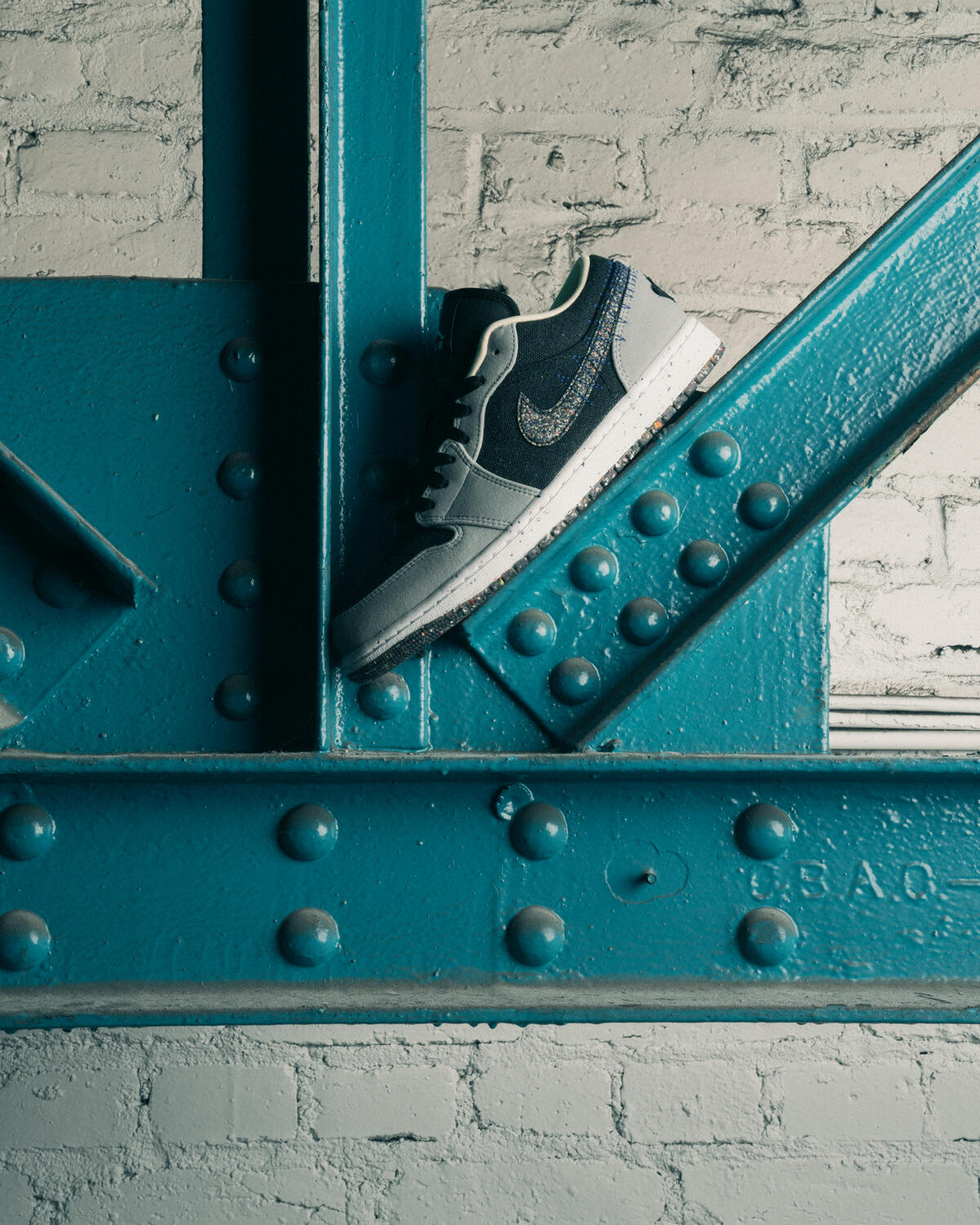 Air Jordan 1 Low SE Crater 'Light Smoke' - Image 17