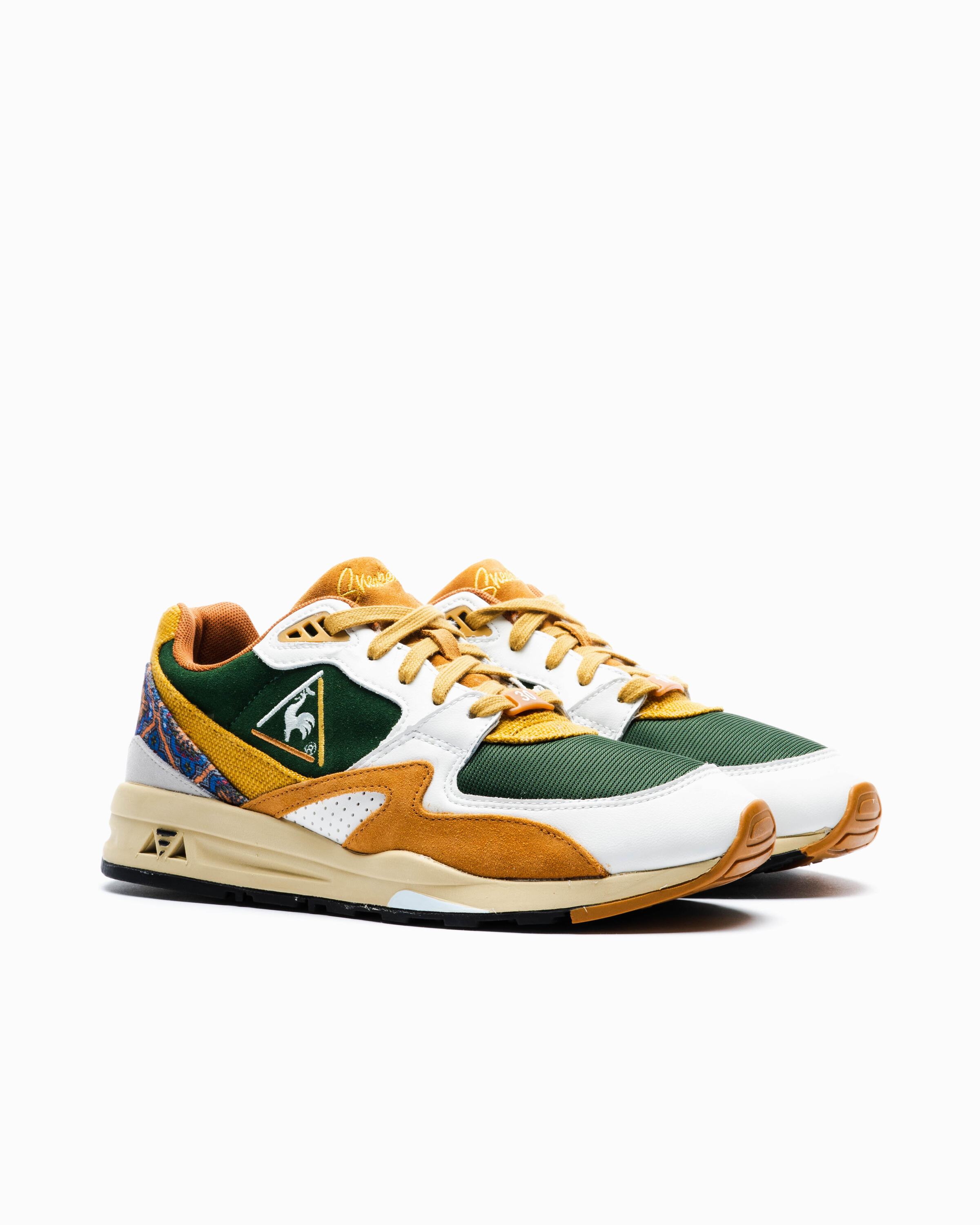 Le Coq Sportif x Sneakerbox R800