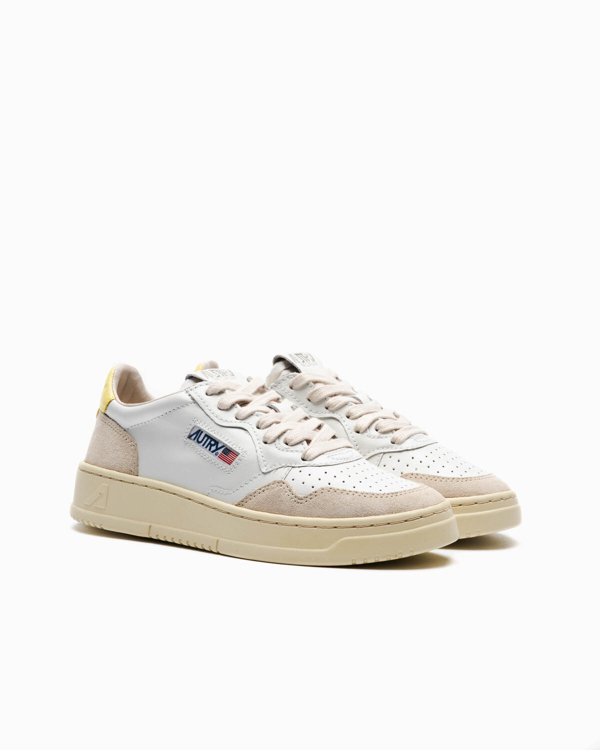 Autry Medalist Low Man Leat/Suede Wht/Forget (Women's) - Image 3