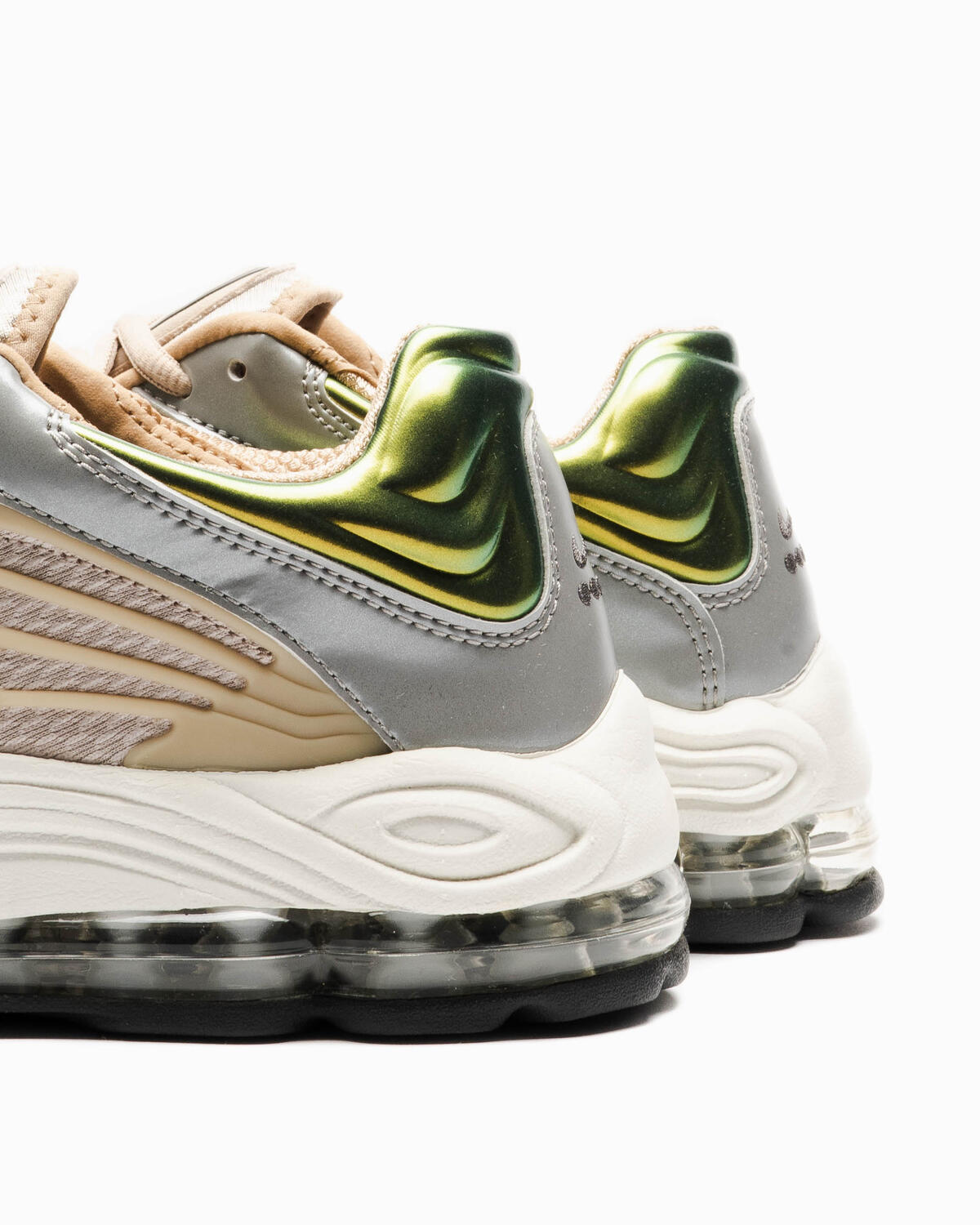 Nike Air Tuned Max Cream II - Image 15