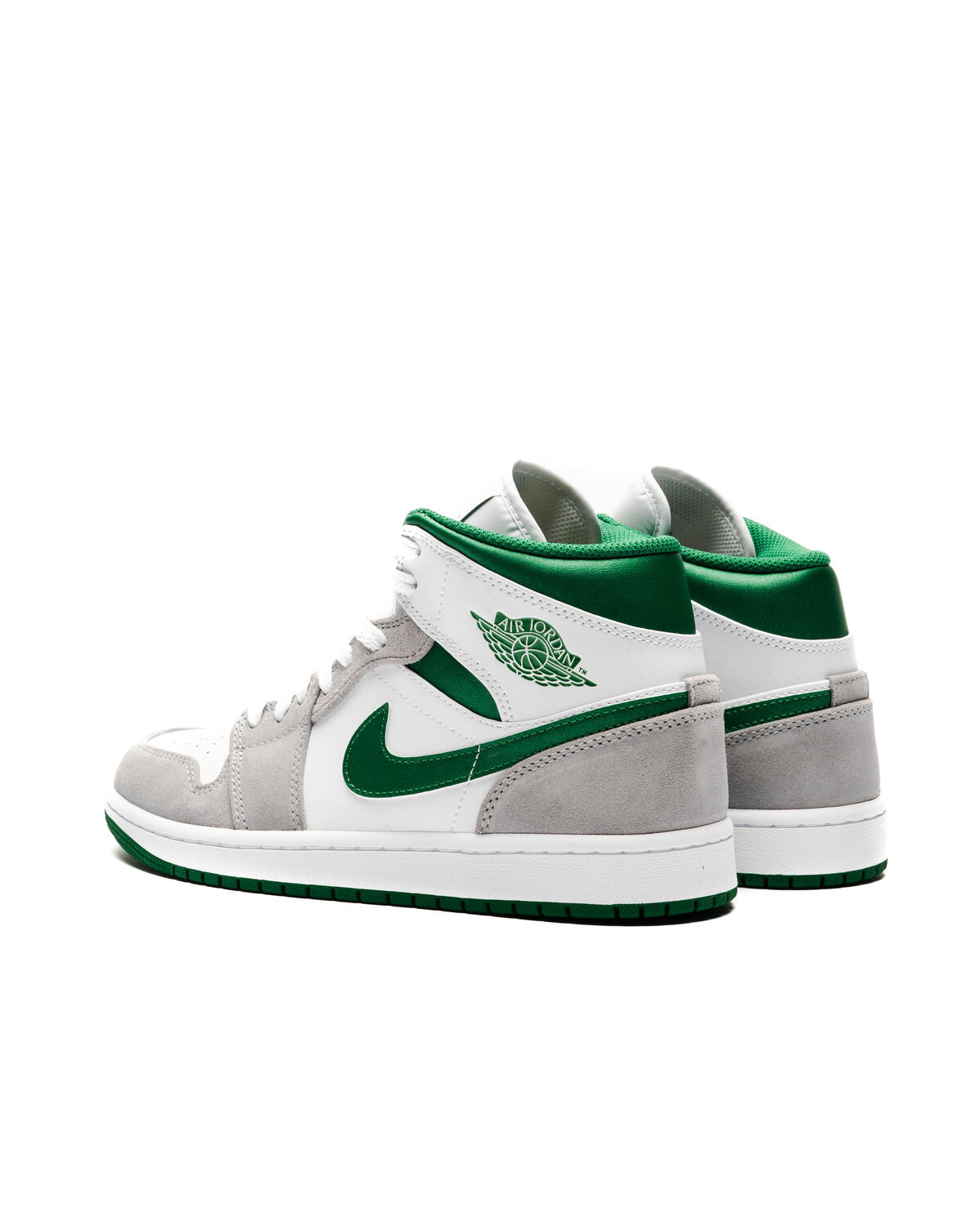 Air Jordan 1 Mid SE Shoe 'White/Pine Green' - Image 10