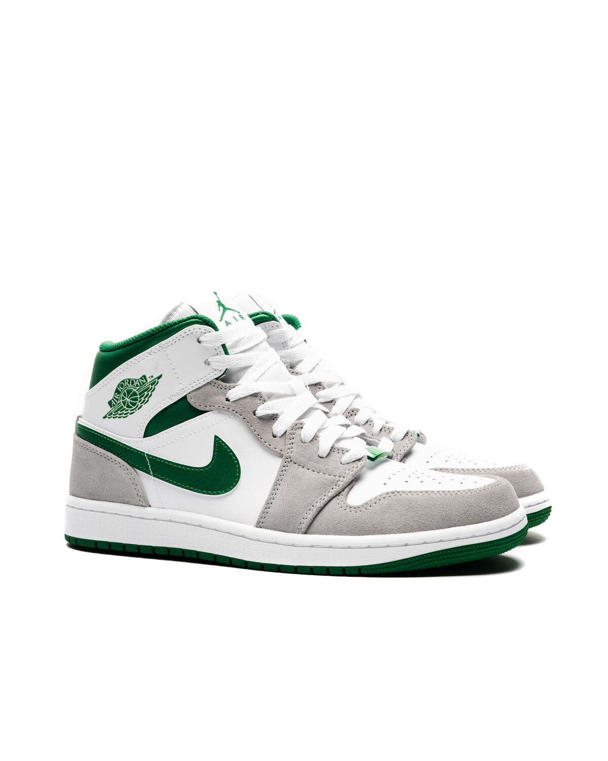 Air Jordan 1 Mid SE Shoe 'White/Pine Green' - Image 9
