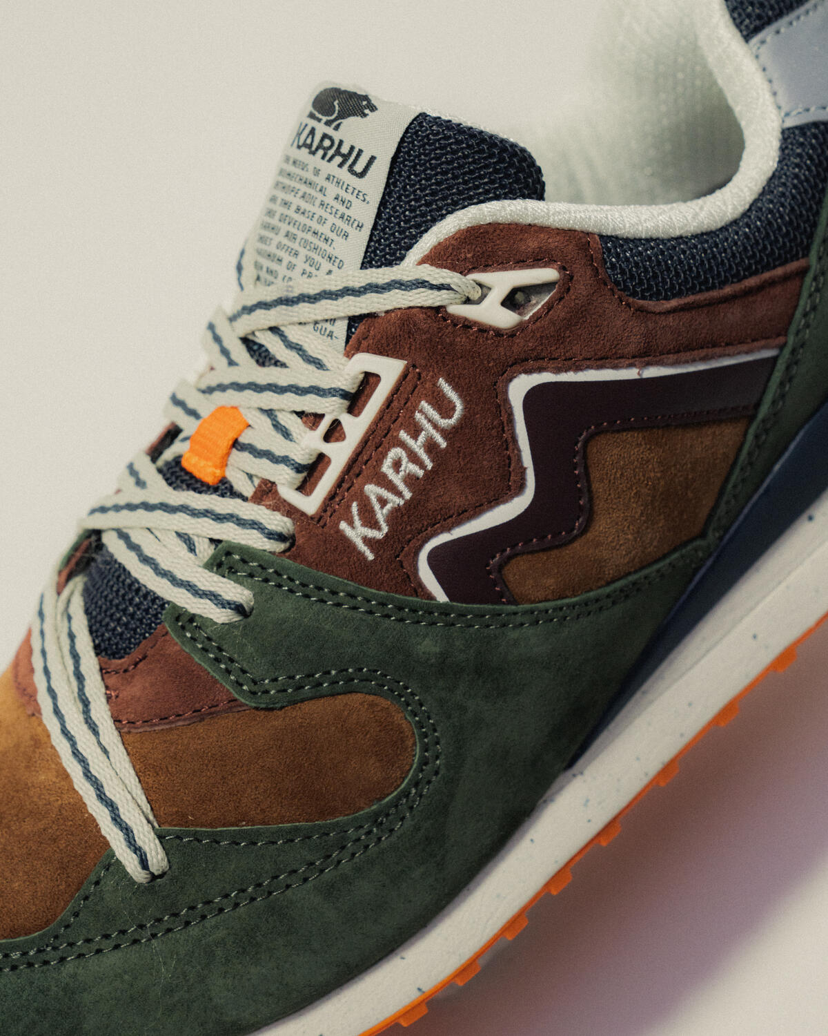Karhu Synchron Classic - Image 5