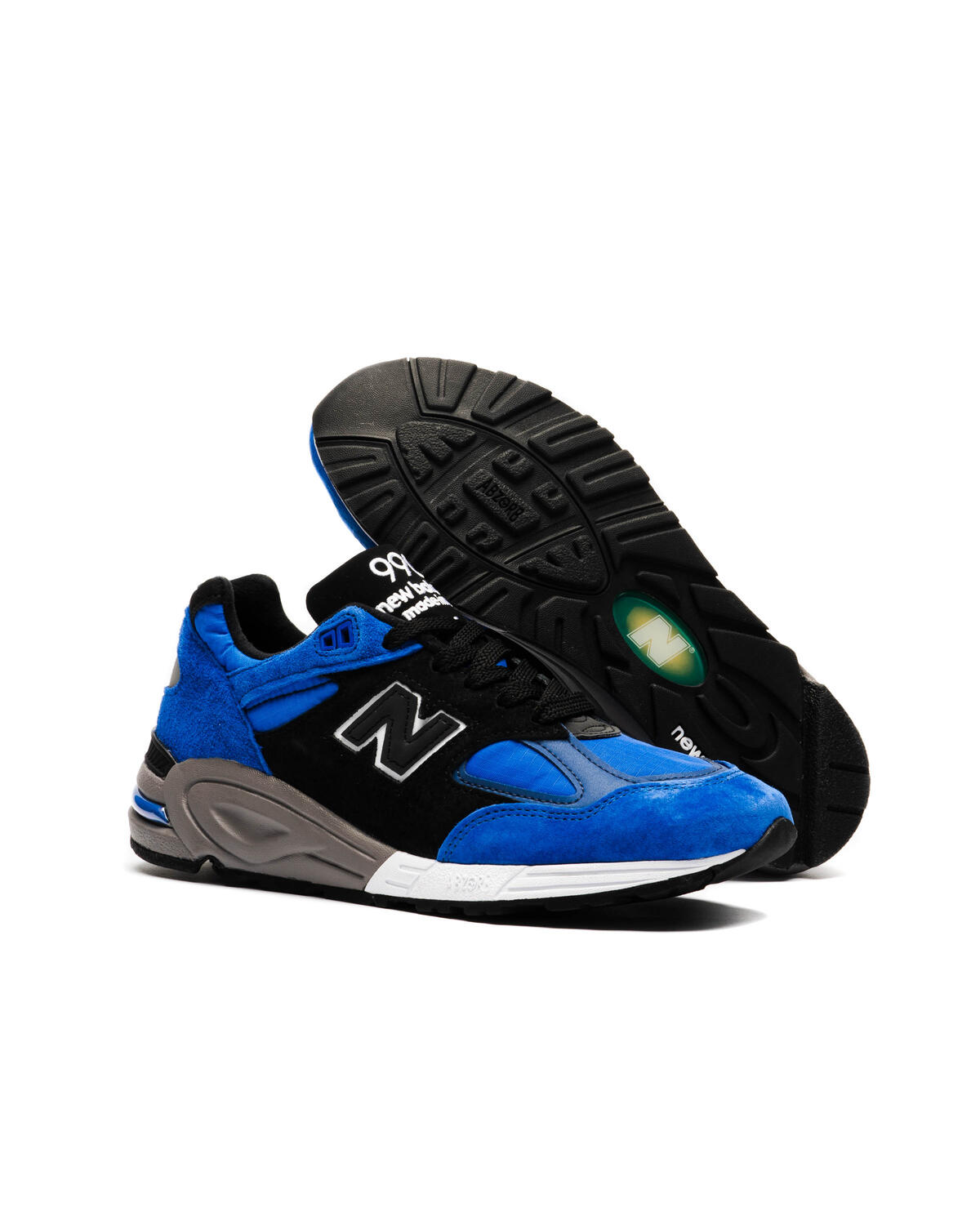 New Balance 990v2 Grade-School (GS) - Image 9