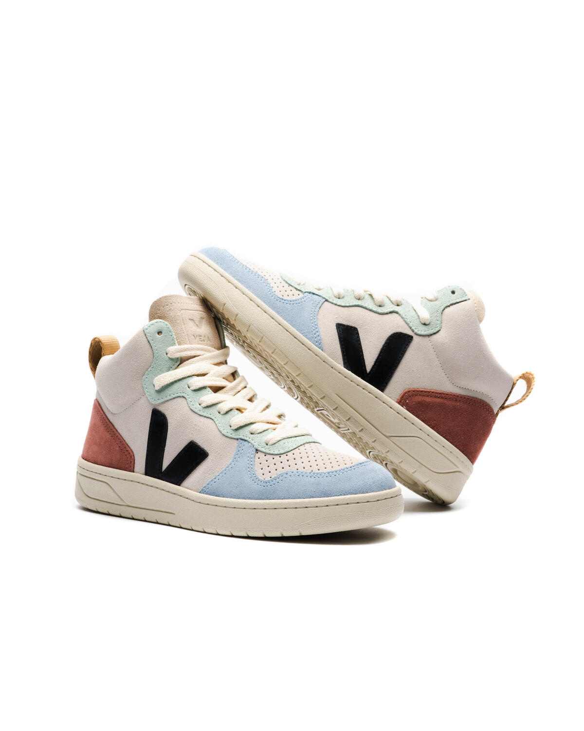 V-15 CWL WHITE COBALT BUTTER SOLE