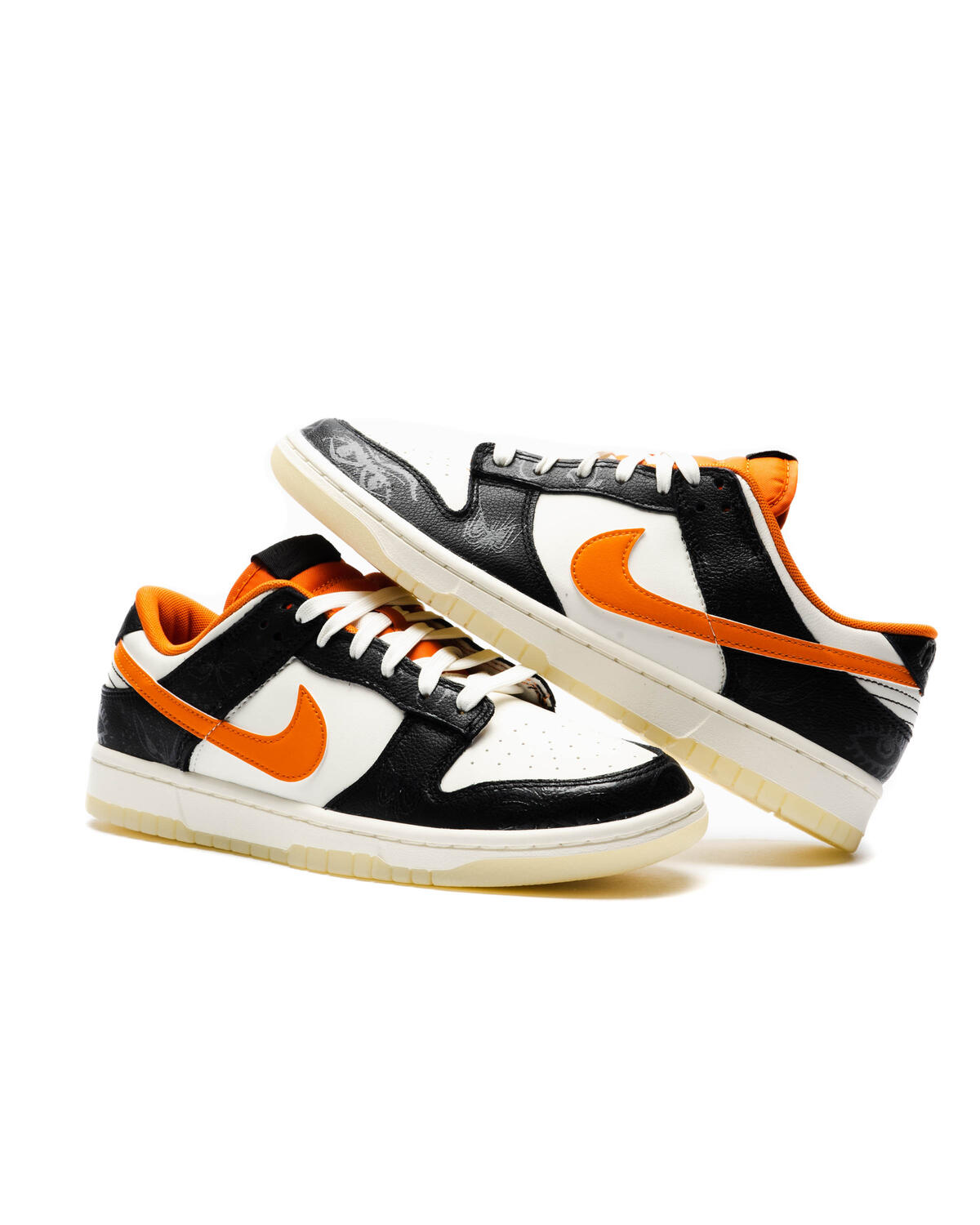Nike Dunk Low 'Halloween' - Image 5