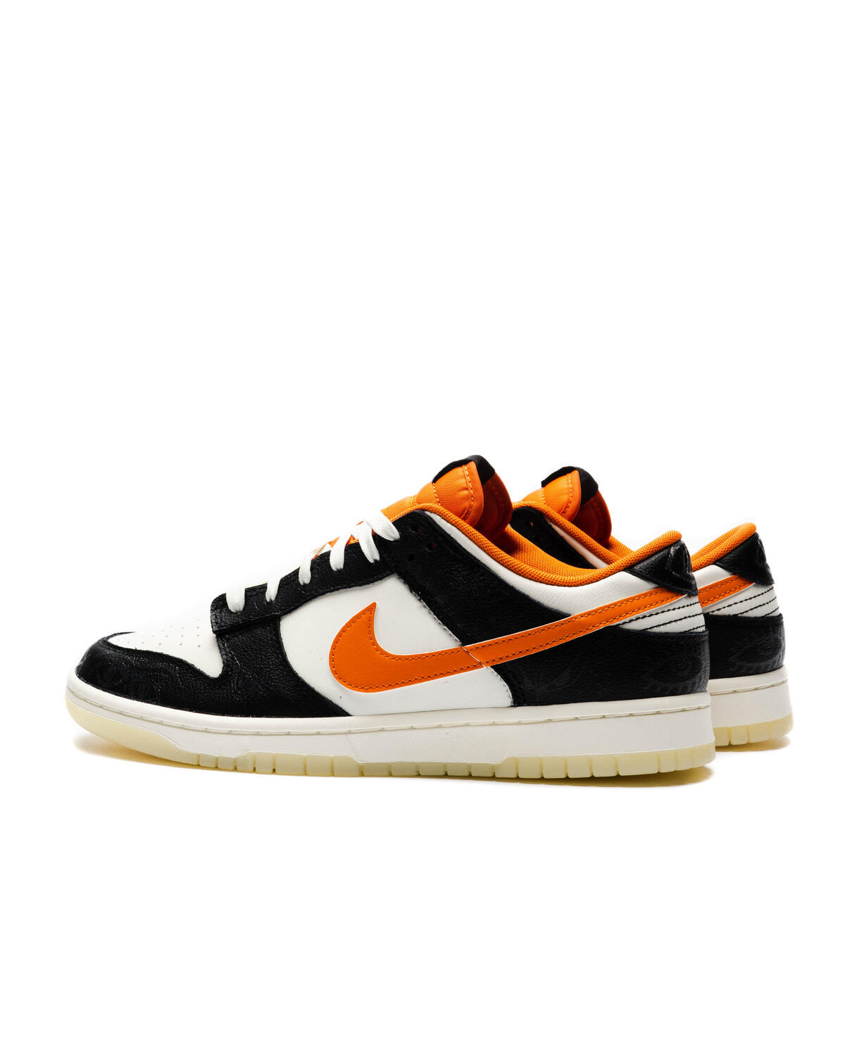 Nike Dunk Low 'Halloween' - Image 4