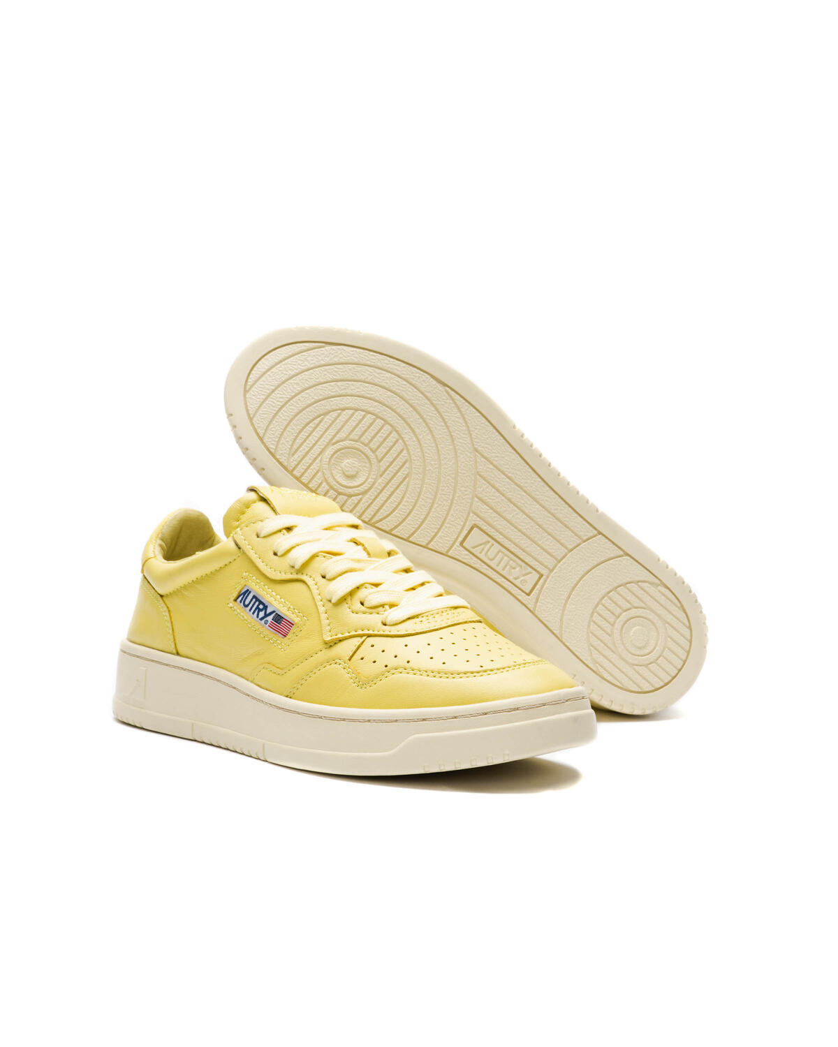 Autry Action Shoes Wmns Medalist Low - Image 5