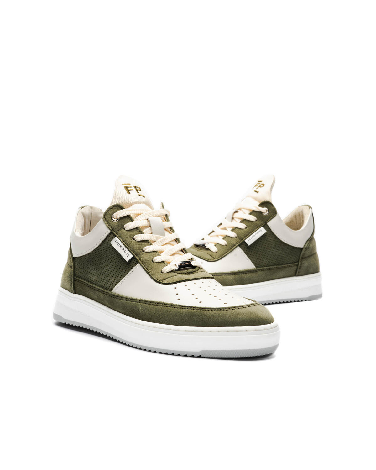 Filling Pieces Low Top Game - Image 5