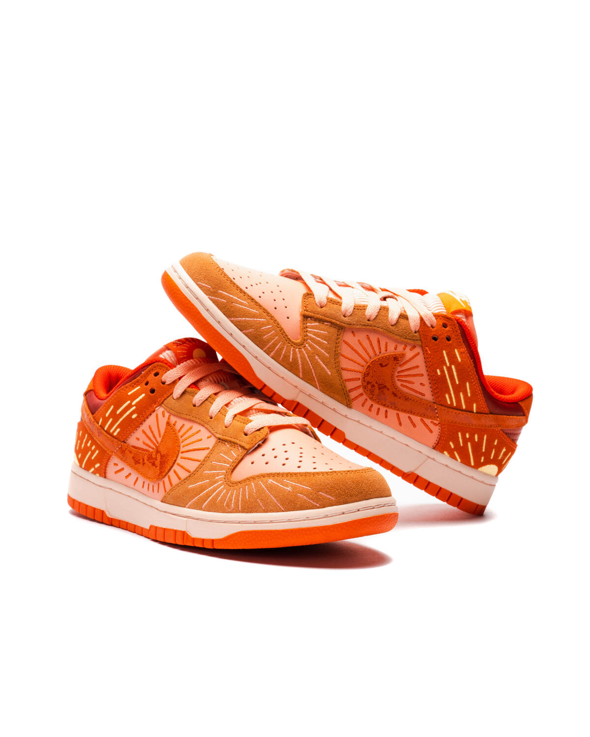 Nike WMNS Dunk Low "Winter Solstice" - Image 16