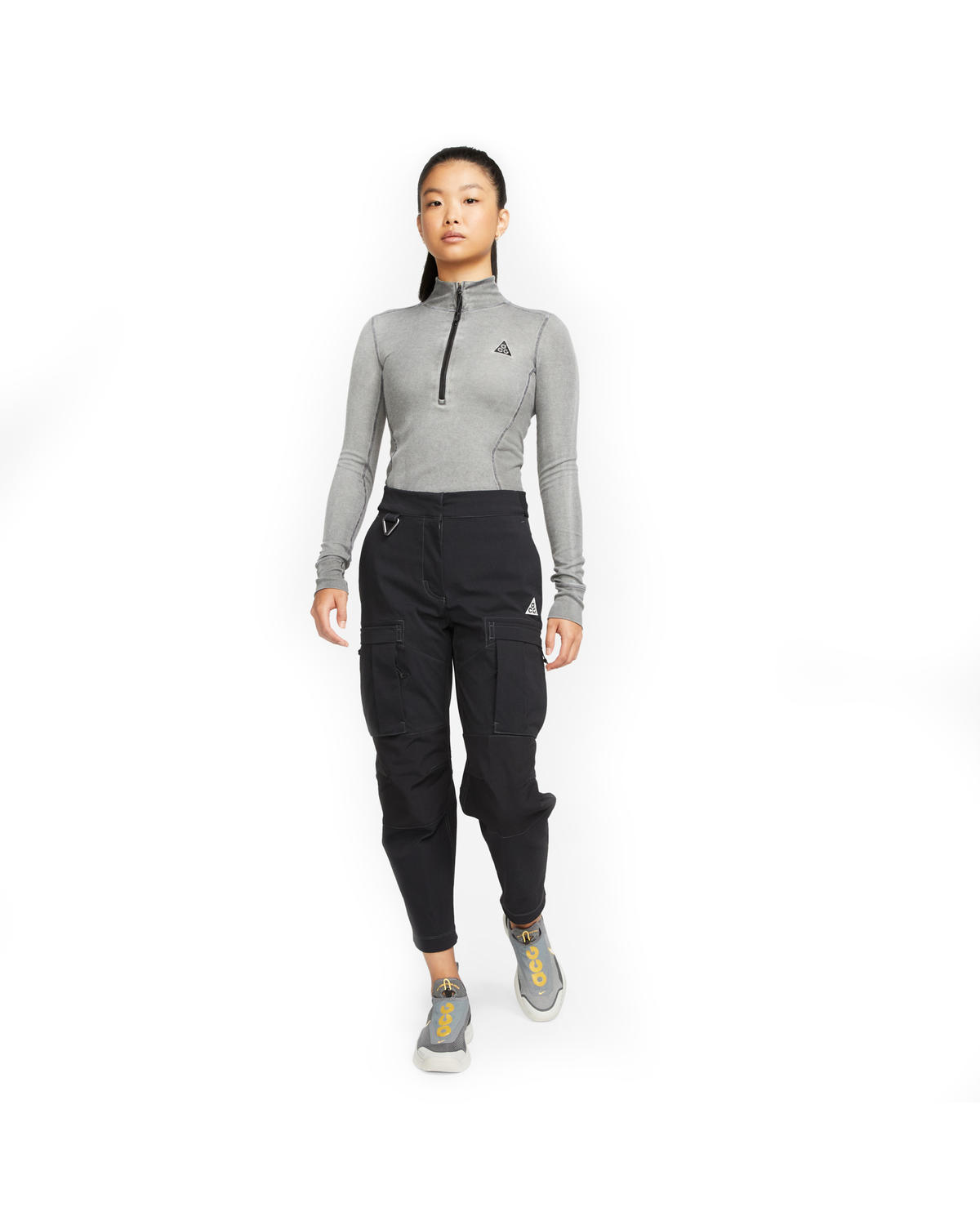 Nike ACG Womens Steeple Rock 1/2 Zip Baselayer Black / Black - Image 3