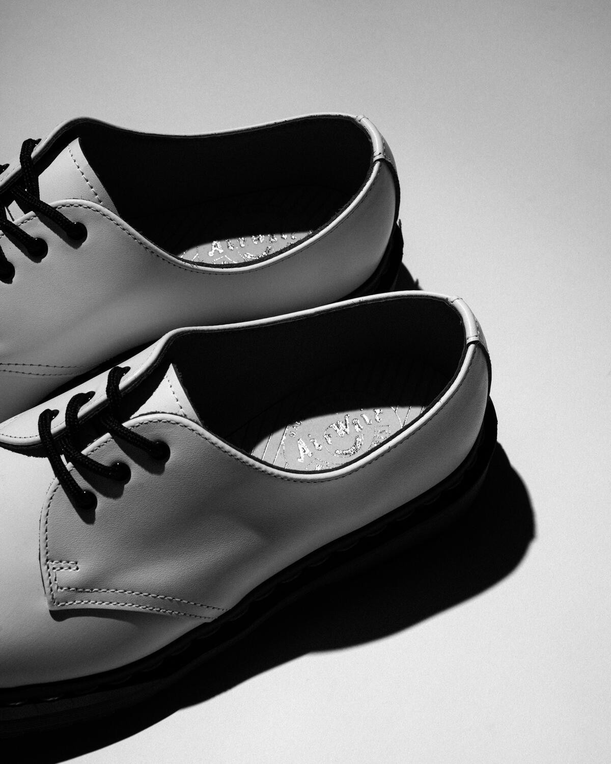 Dr. Martens Vintage 1461 - Image 6