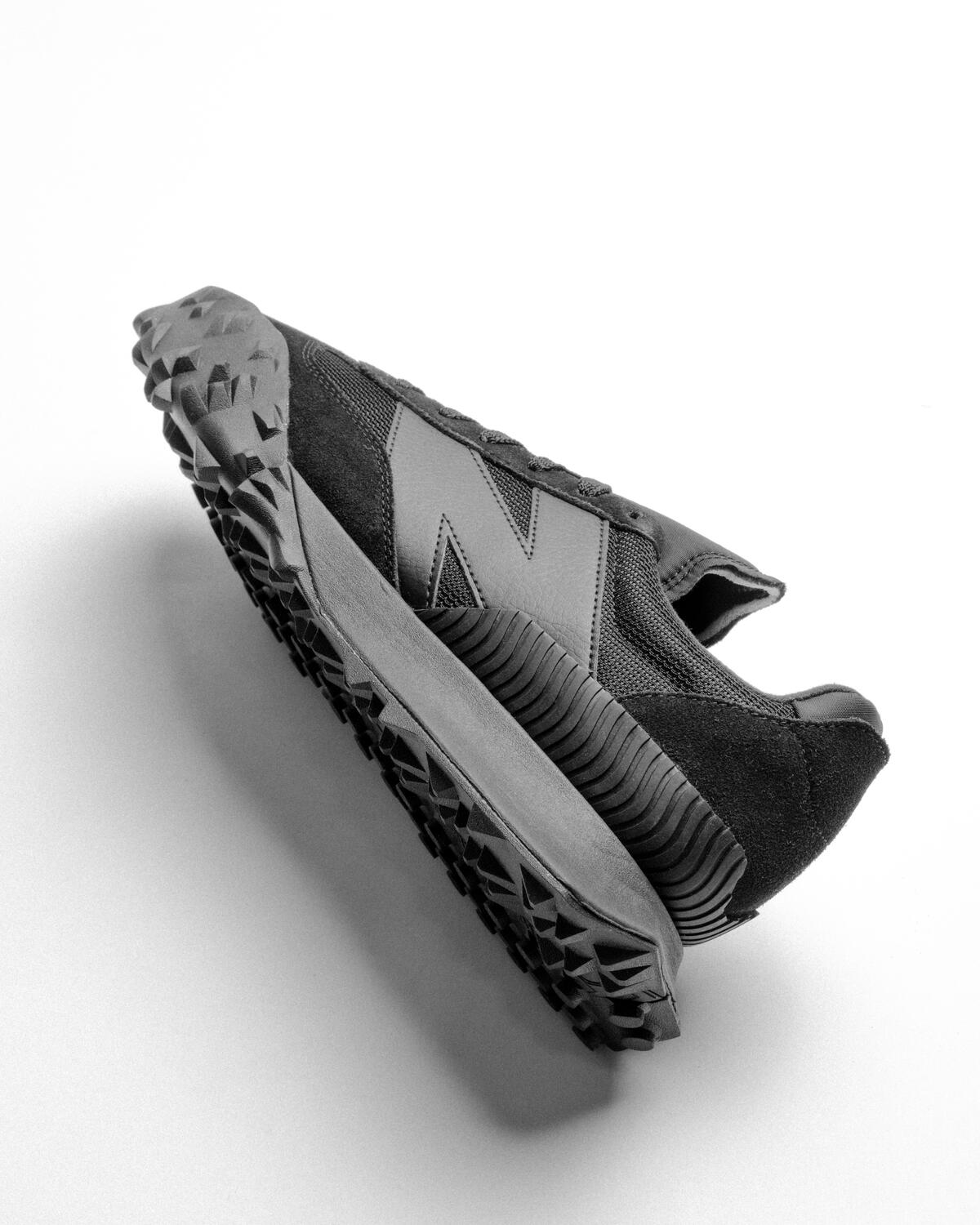 New Balance XC-72 Black - Image 10