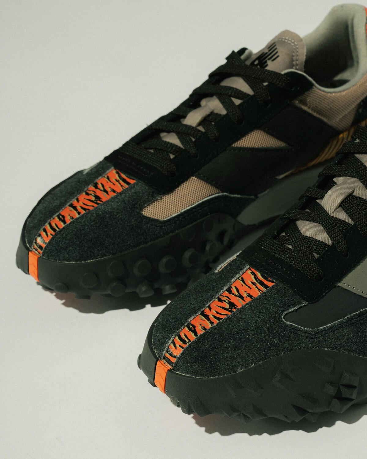 New Balance UXC72CNY 'Lunar New Year' - Image 15