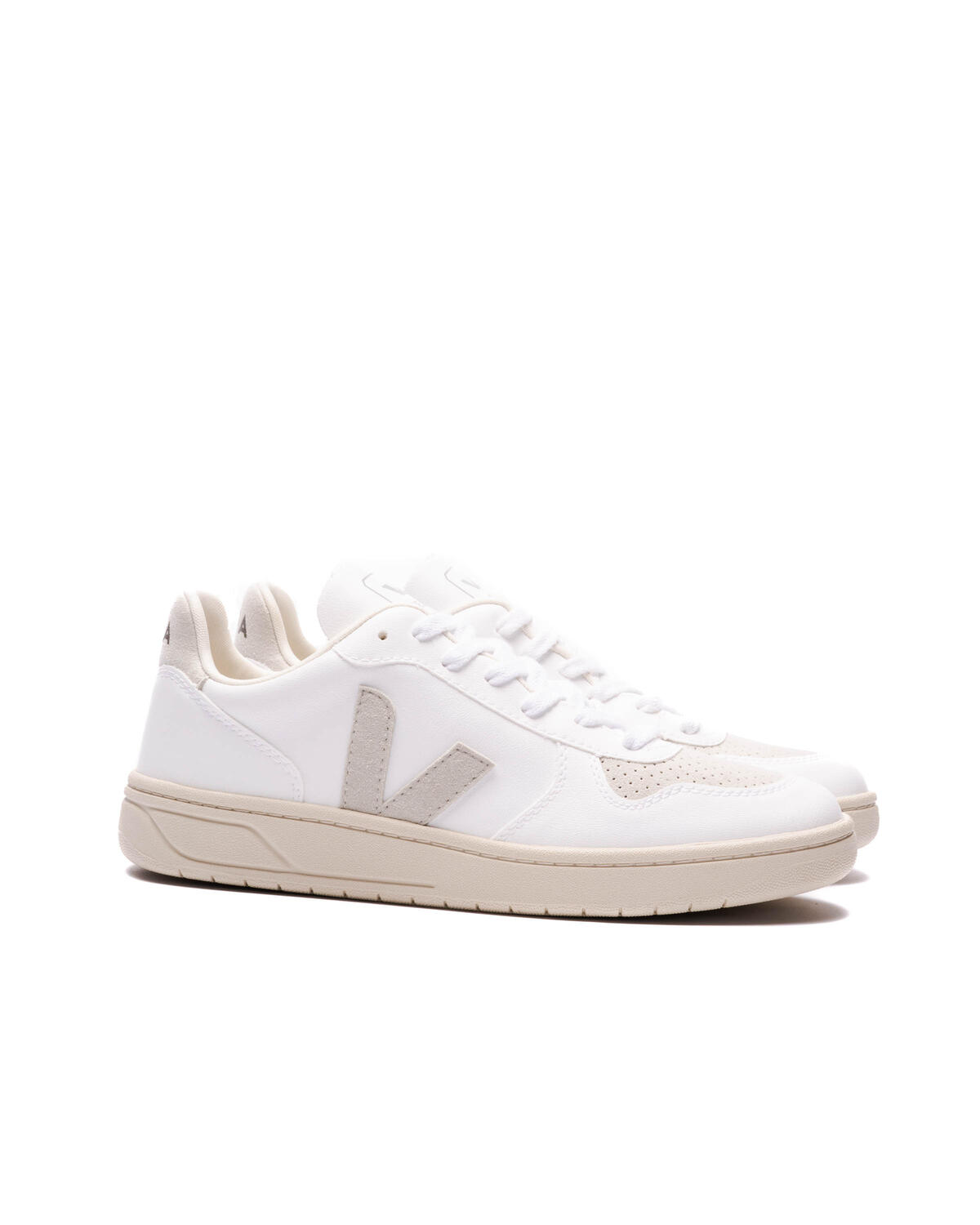 Veja V-10 Full White - Image 3