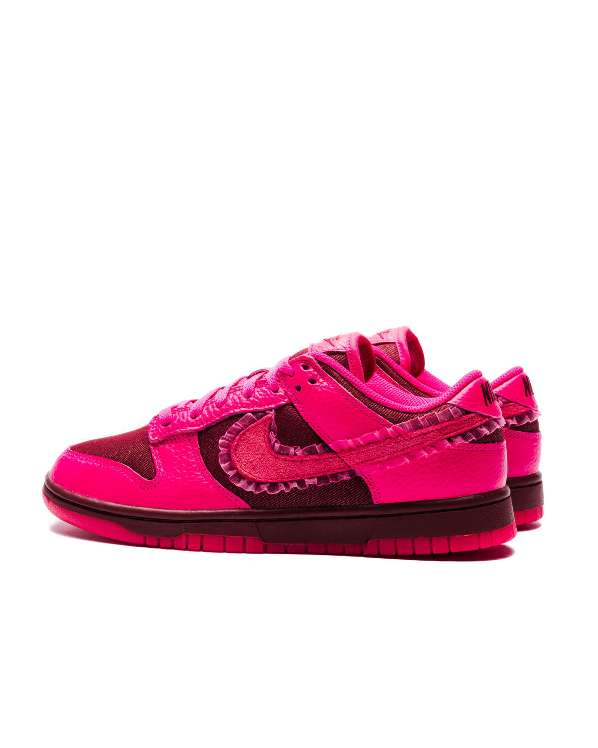 Nike Womens Dunk Low Valentines Day Shoes - Image 4