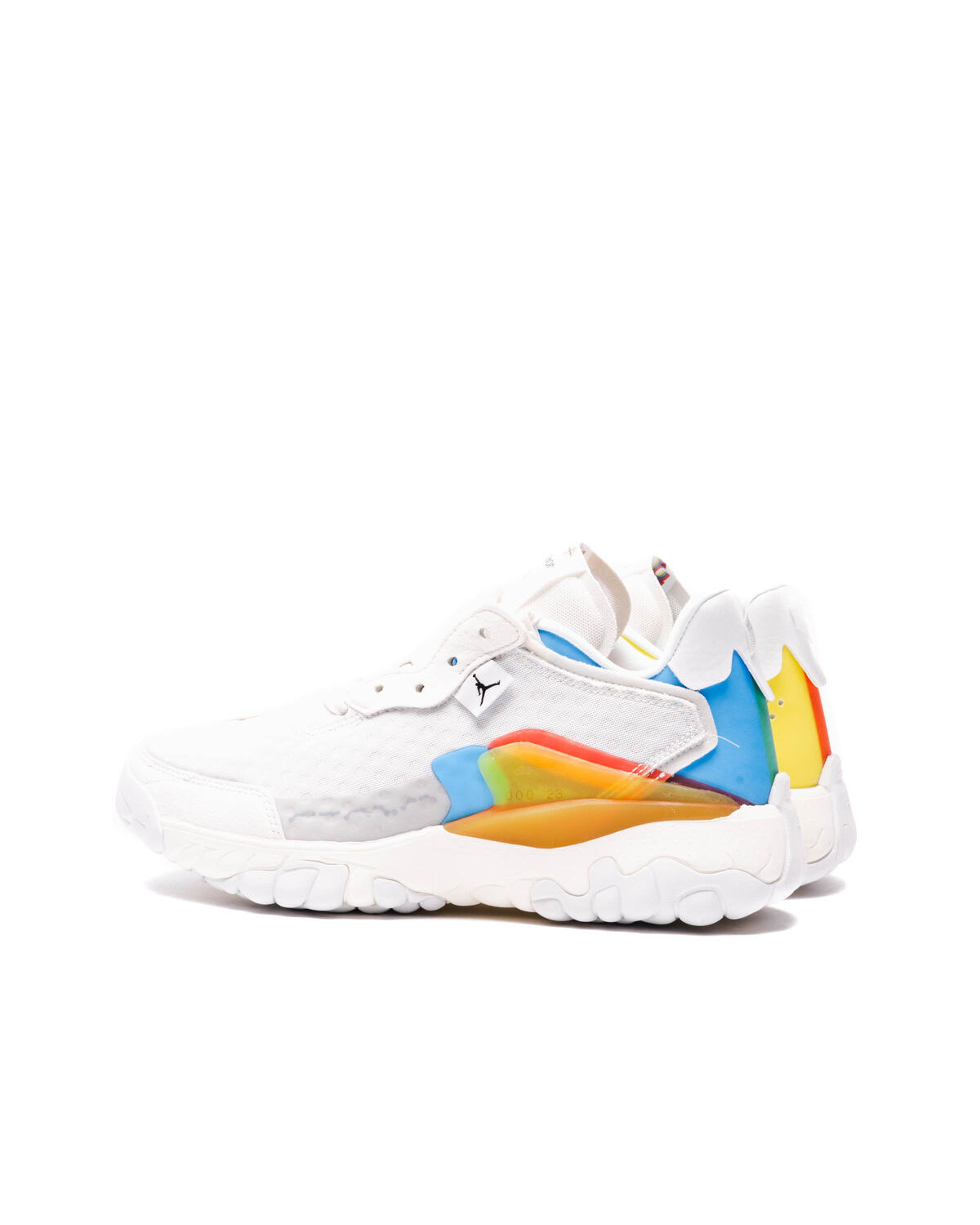 Jordan Delta 2 SE Sail / Black - Chile Red - Signal Blue - Image 4