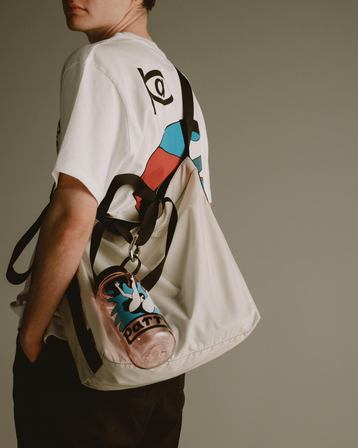 by Parra Waterpark Bottle Pink - Image 3