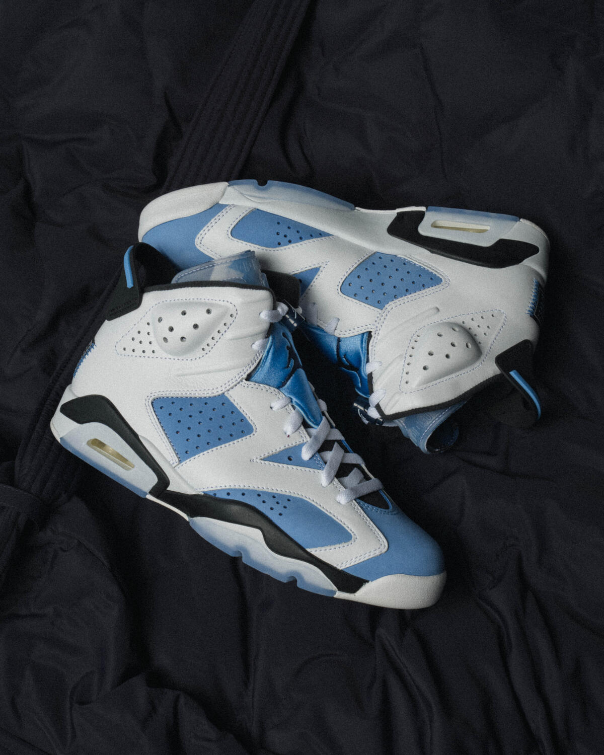 Jordan Air Jordan 6 Retro 'University Blue' - Image 24