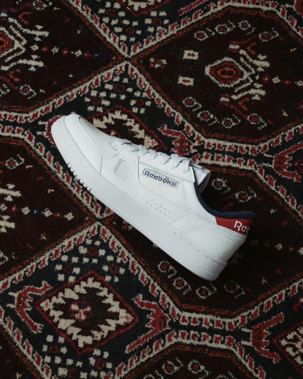 Reebok Low Tops - Image 15