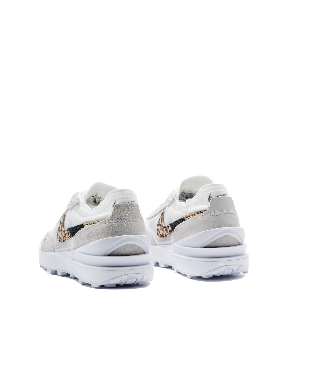 Nike WMNS Waffle One SE - Image 4