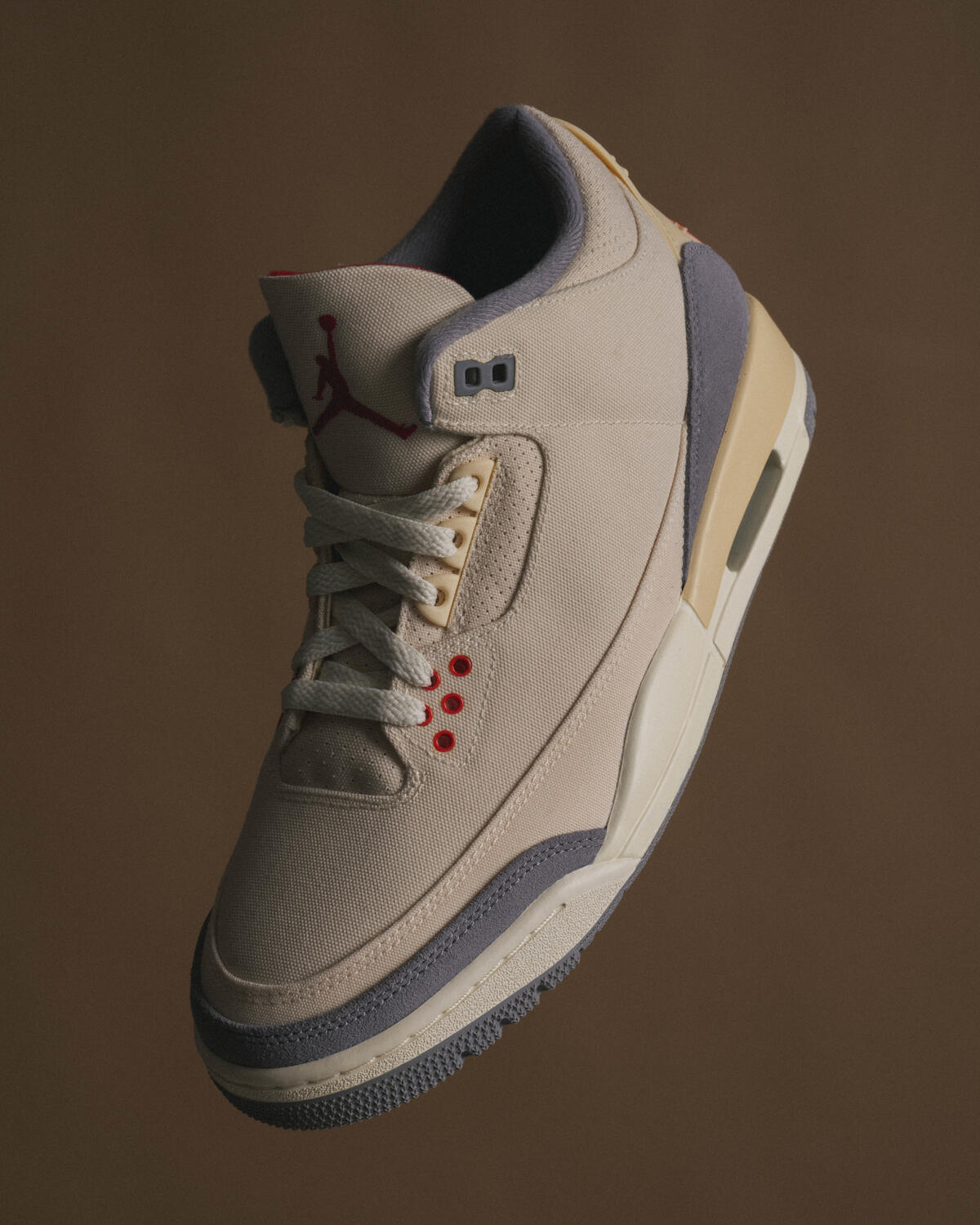 Air Jordan 3 Retro SE Muslin Shoes - Image 24