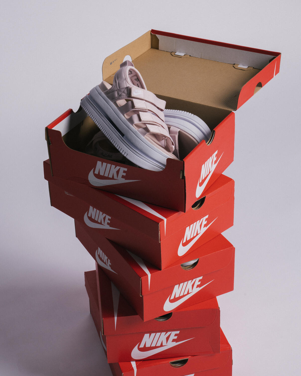 Nike WMNS Icon Classic Sandal Barely Rose / White Pin - Image 6