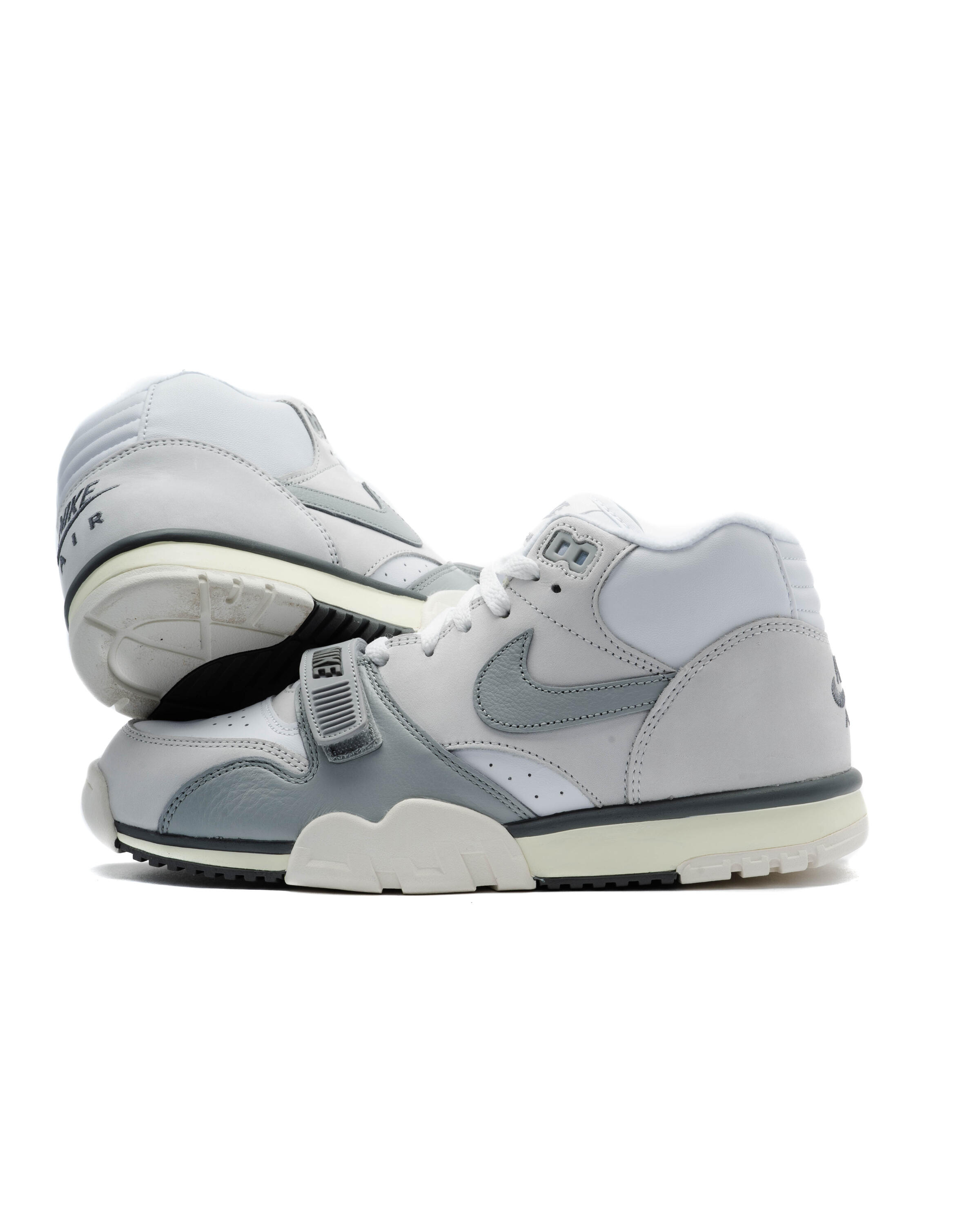 Nike AIR TRAINER 1