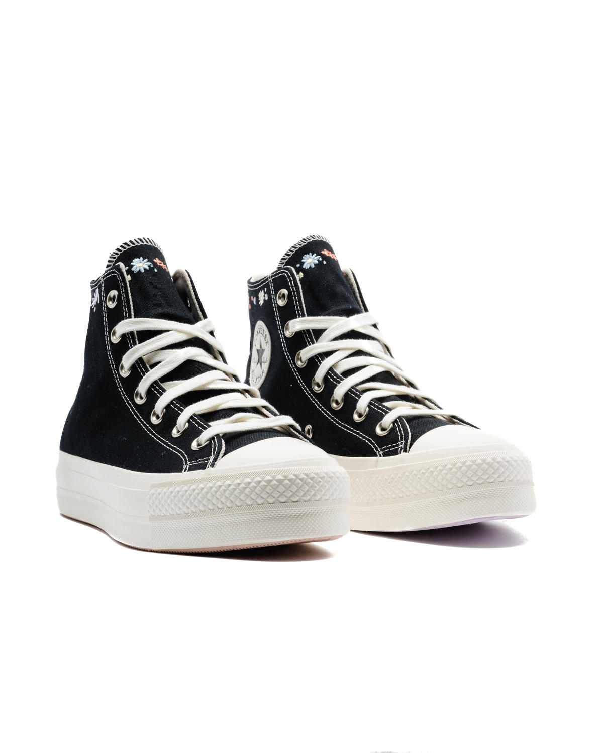 CarnejovenShops STORE | A01592C | Converse Chuck Taylor All Stars LIFT HIGH  | the most luxe looking sneakers available at converse right now