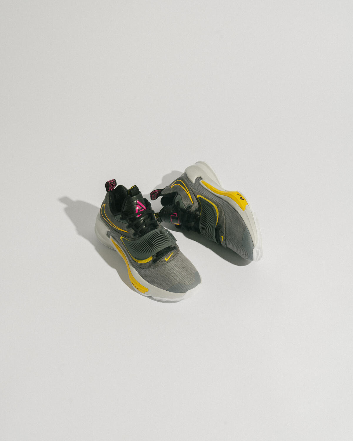 Nike Zoom Freak 3 Grey - Image 6