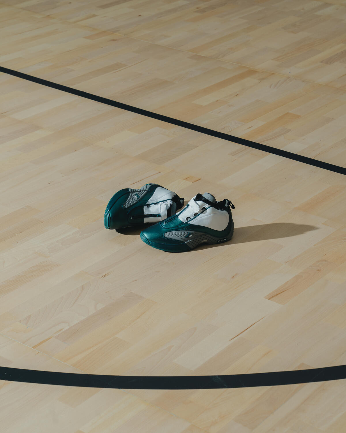 Reebok Answer IV 'The Tunnel Eagles' - Image 21