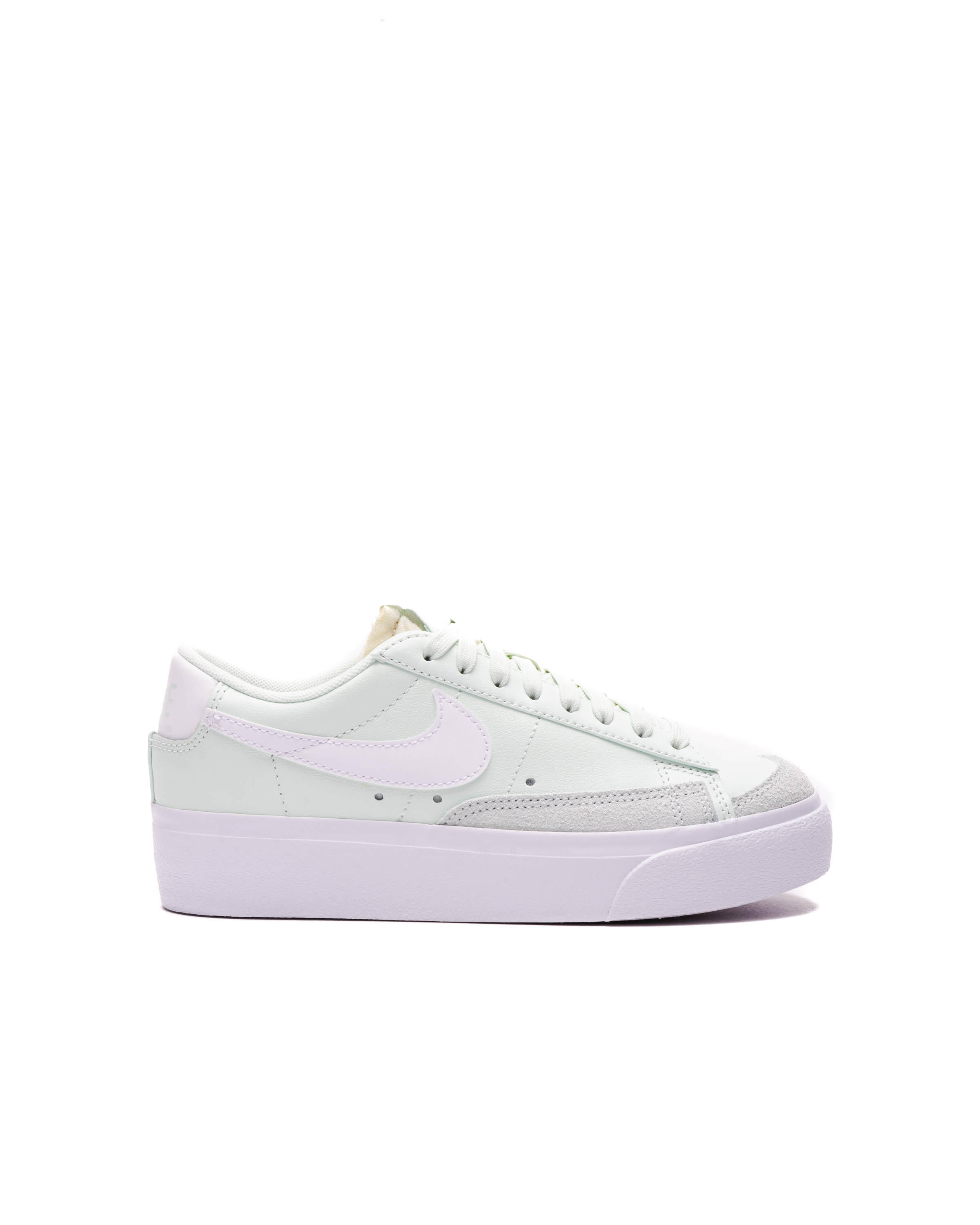 Nike WMNS BLAZER LOW PLATFORM