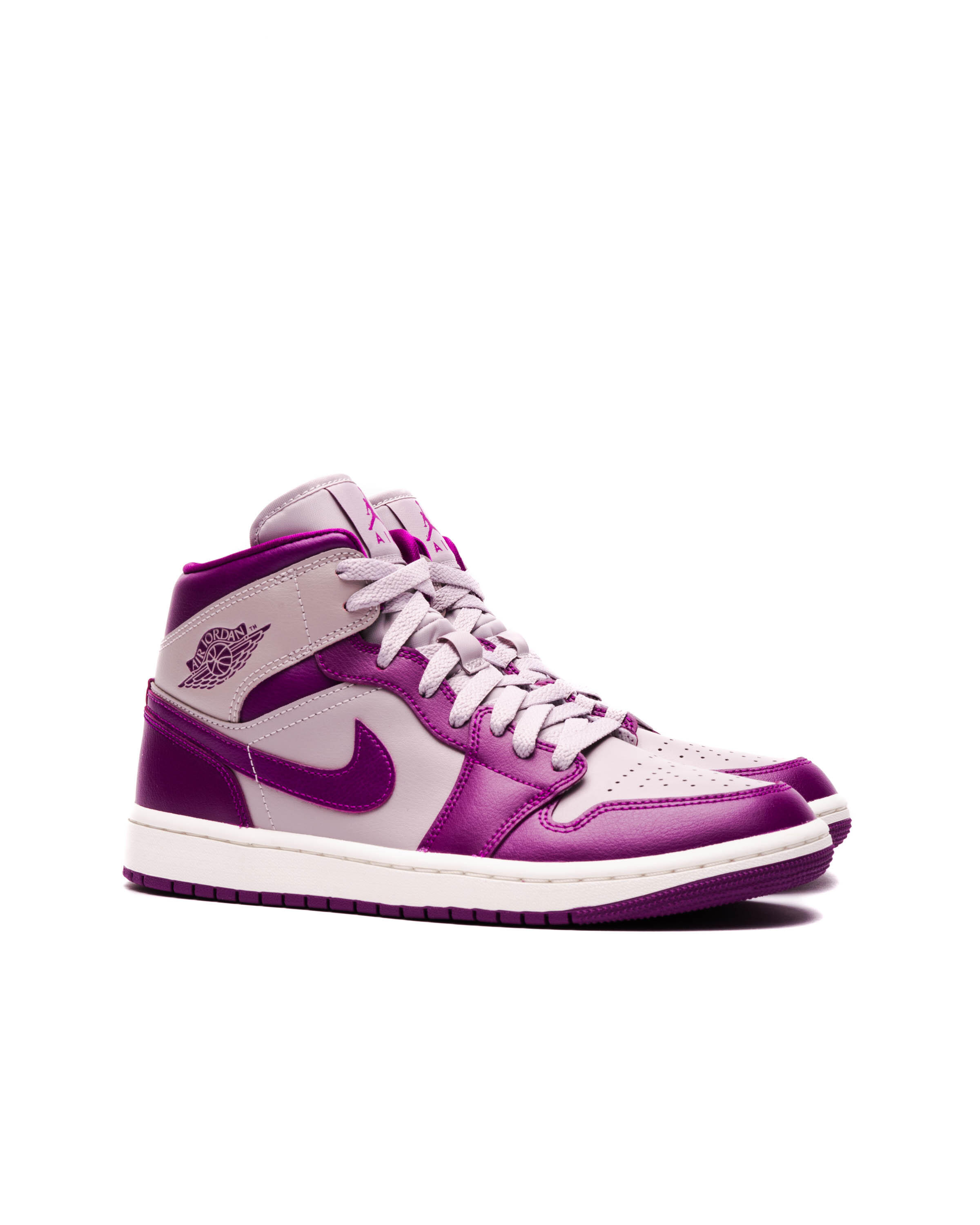 plum jordan 1