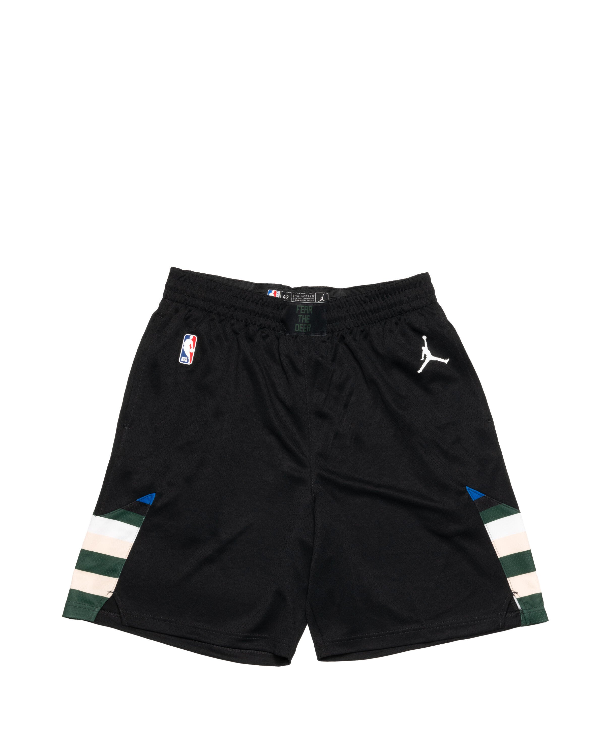 Nike MILWAUKEE BUCKS SWINGMAN SHORTS