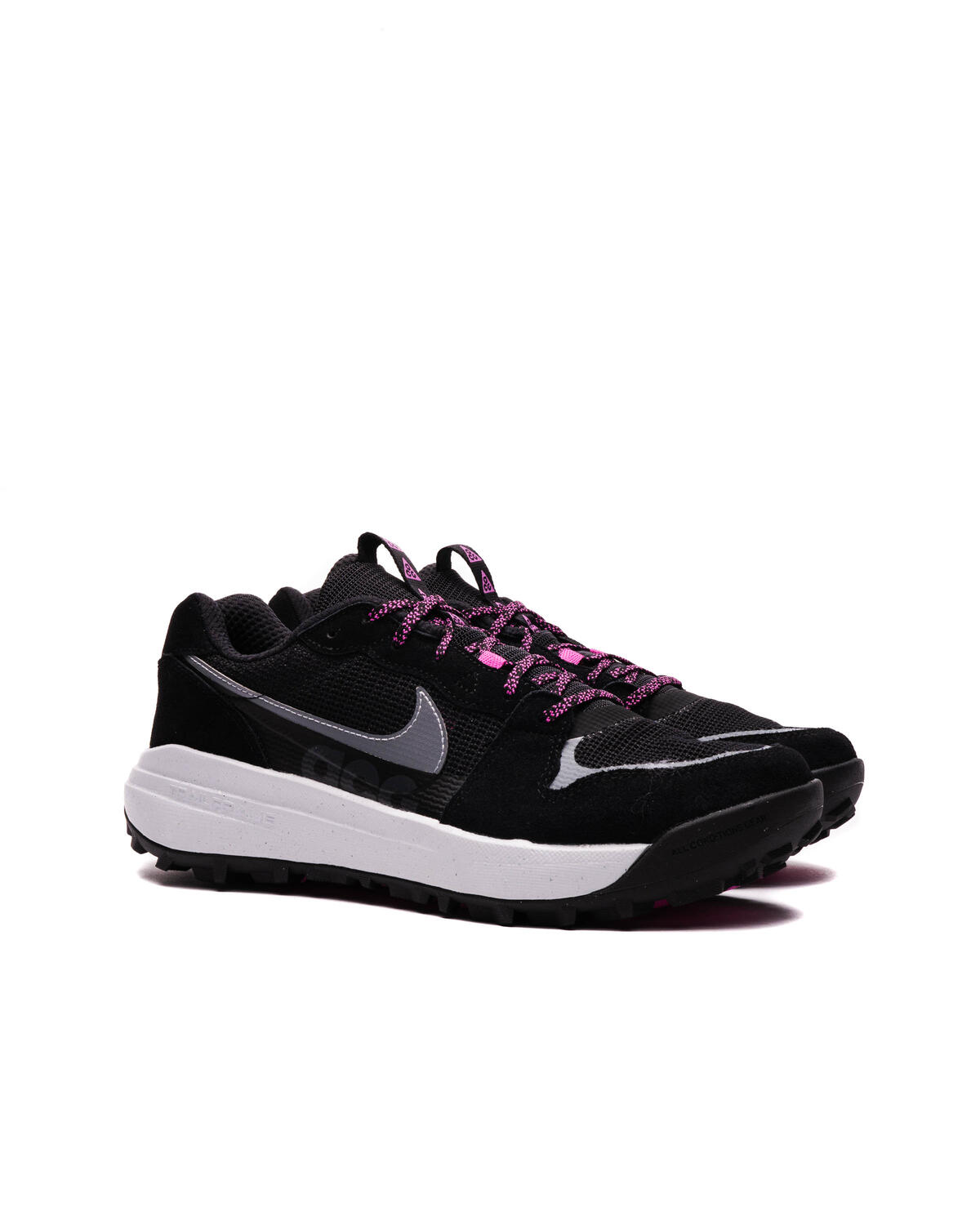 Nike ACG Mens Lowcate Shoes - Image 3
