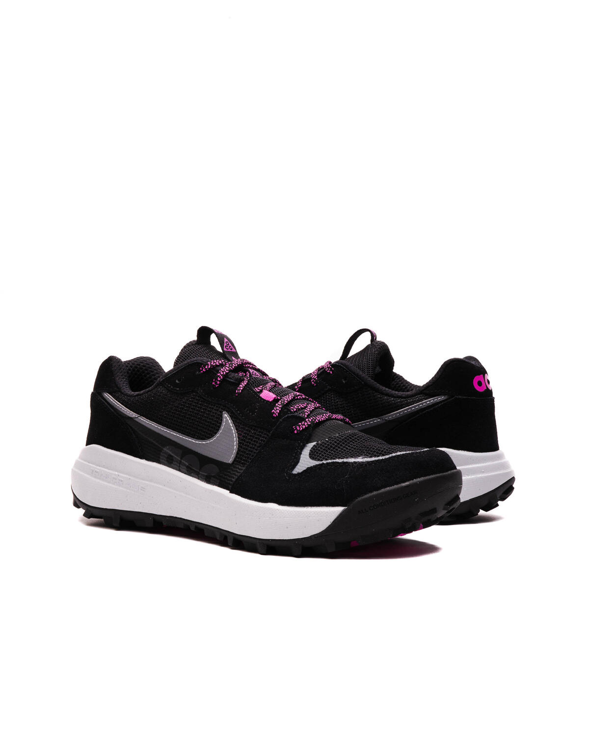 Nike ACG Mens Lowcate Shoes - Image 5
