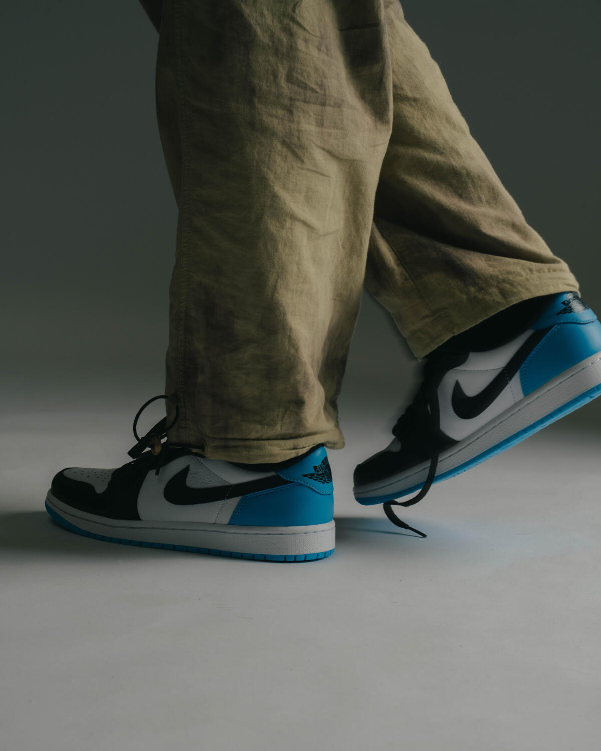 Air Jordan 1 Low 'Powder Blue' - Image 23
