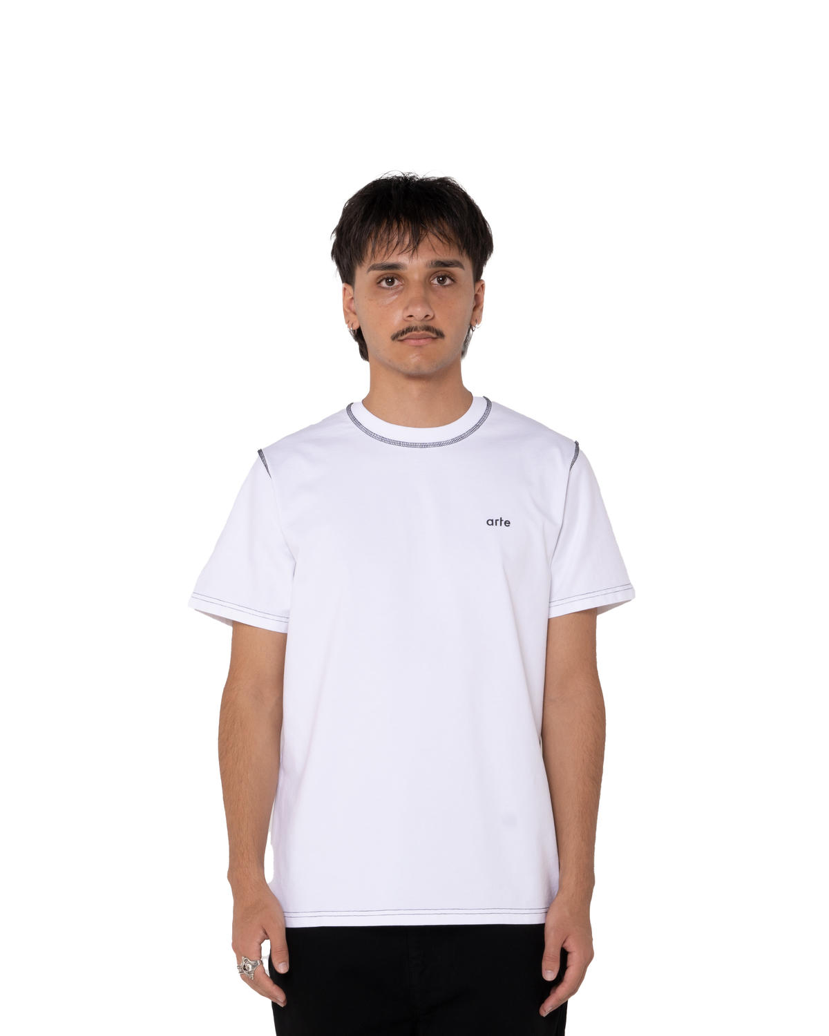 Arte Antwerp Stitches Detail T-shirt - Image 4