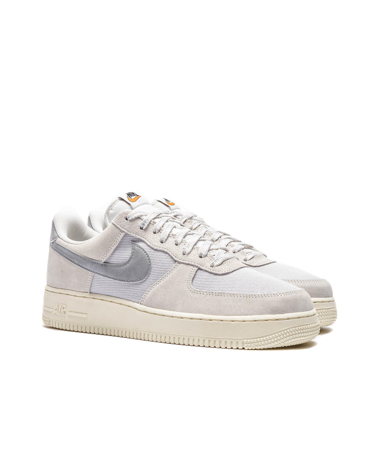 Men's Nike Air Force 1 '07 LV8 Shoes 9.5 Sail/Smoke Grey