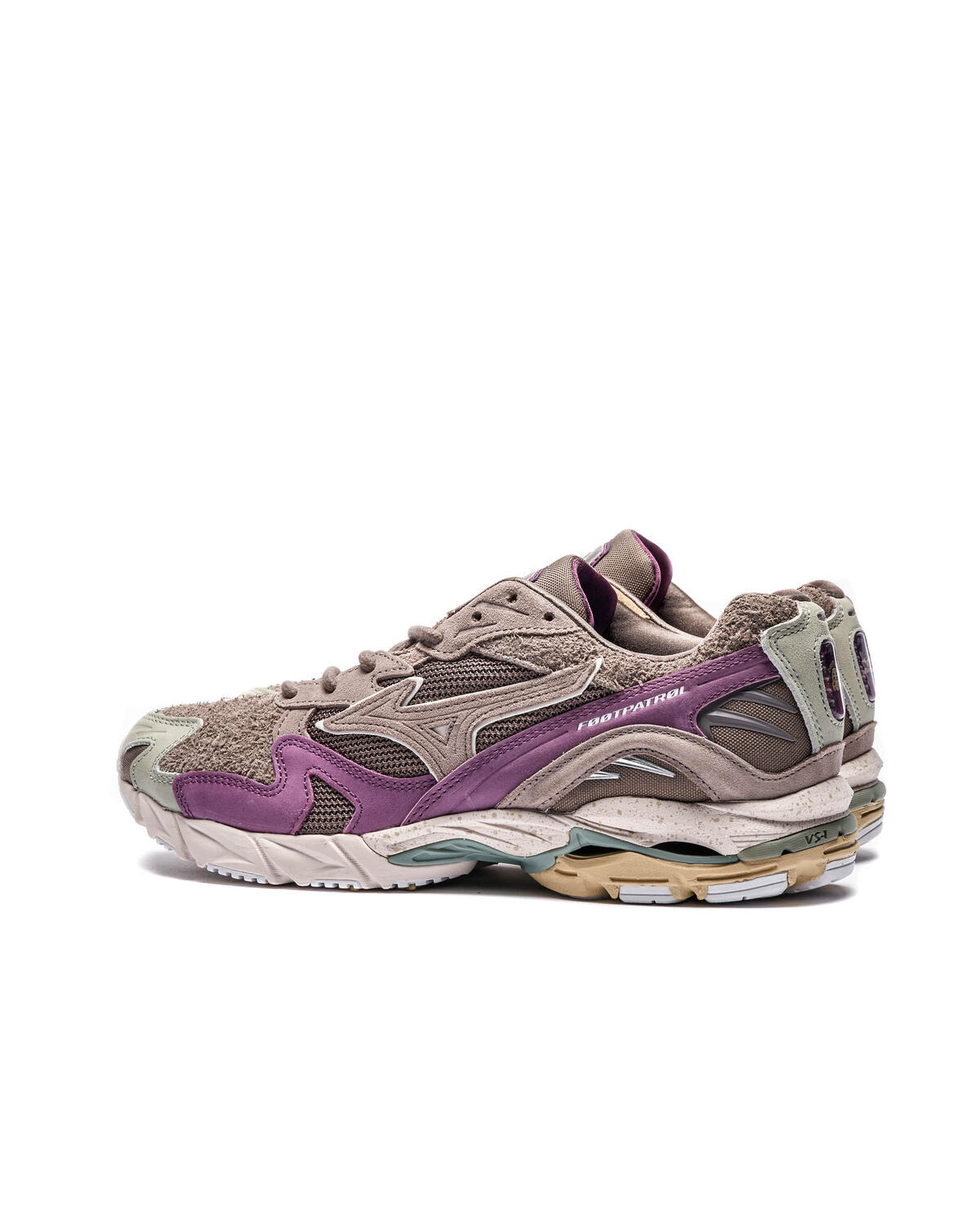 Mizuno x Footpatrol Wave Rider 10 "Rust" - Image 4